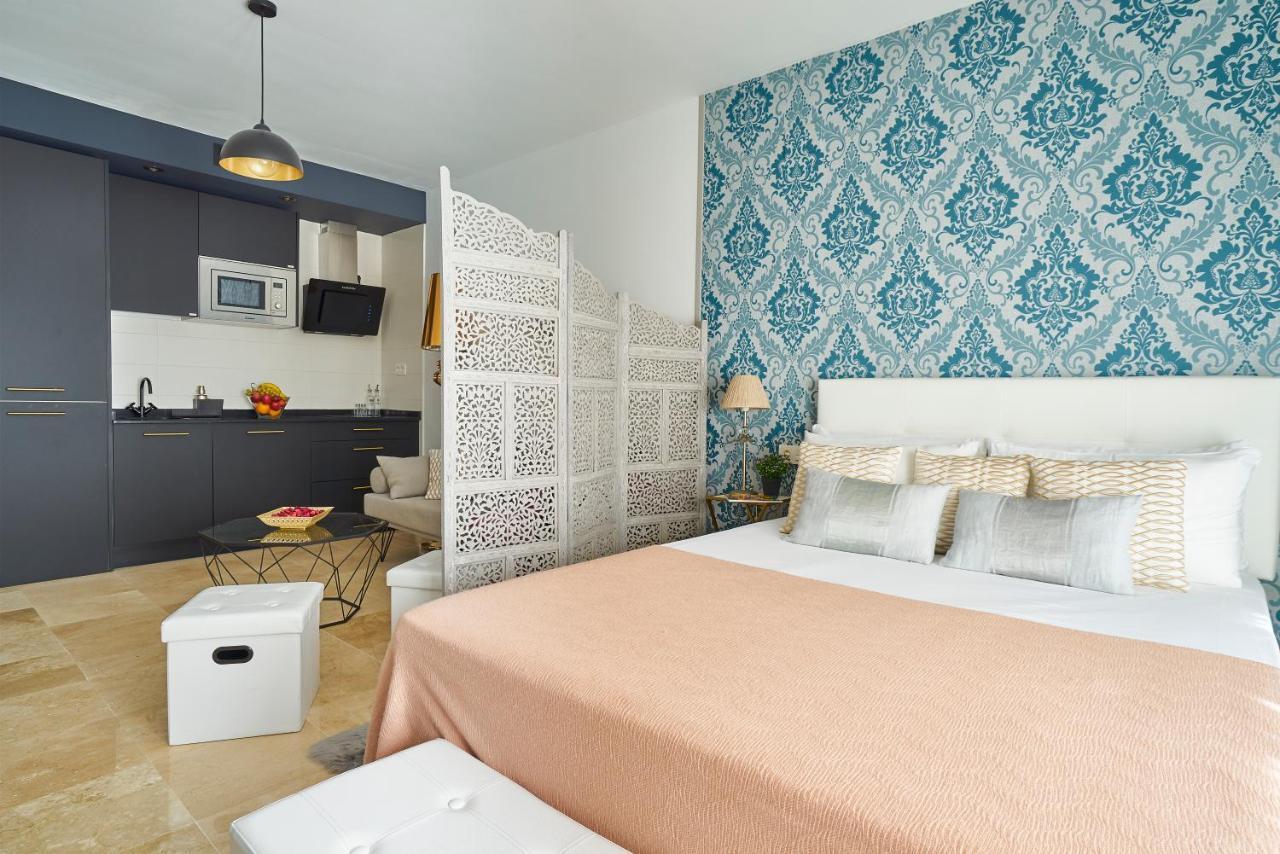 Studio Deluxe With Shared Roof Terrace Málaga Exterior foto