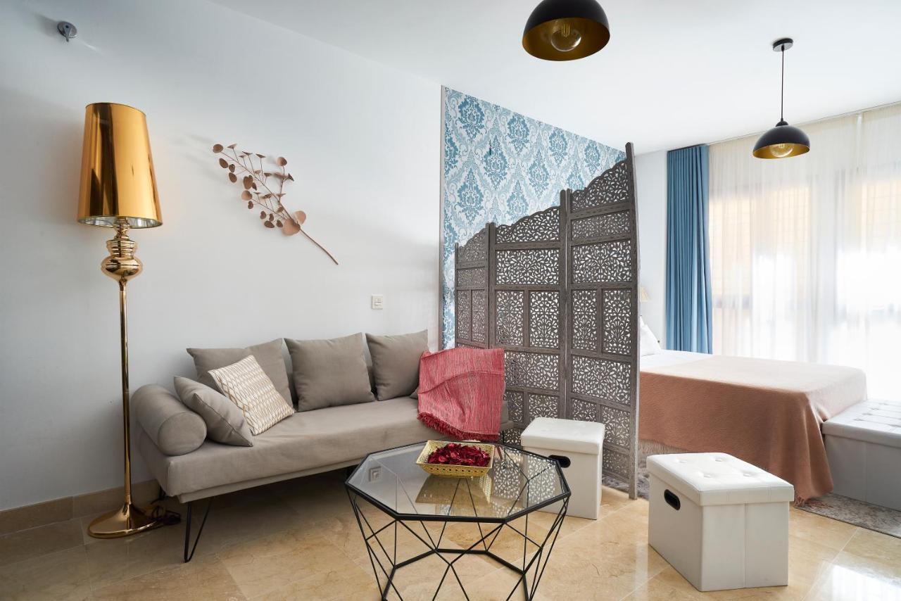 Studio Deluxe With Shared Roof Terrace Málaga Exterior foto